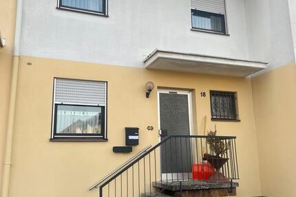 Haus Altdorf bei Nürnberg - 5 Zimmer, 120 m&sup2;, 380.000&euro; | Angebot:26723306