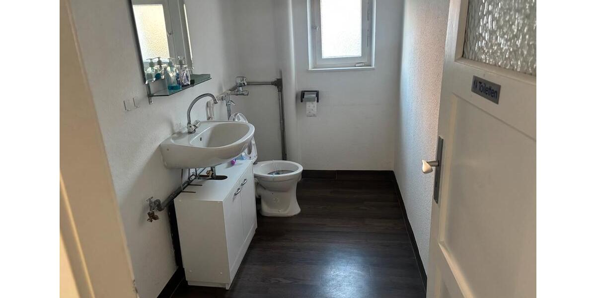 Gewerbeobjekt Zirndorf - 675&euro; | Angebot:25598952