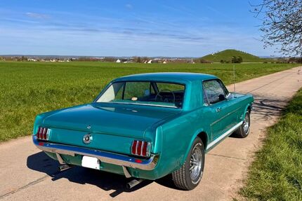 Ford Mustang 70.000 km 32.500 &euro; Fürth 90768