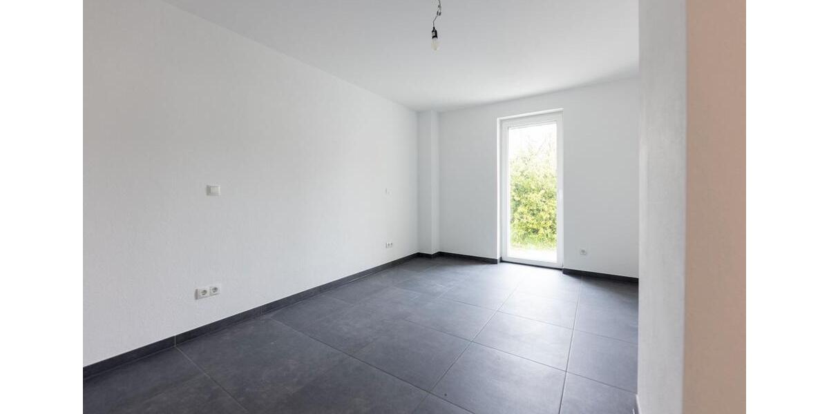 Erdgeschoßwohnung Nürnberg Almoshof - 2 Zimmer, 70 m&sup2;, 1.020&euro; | Angebot:27592074