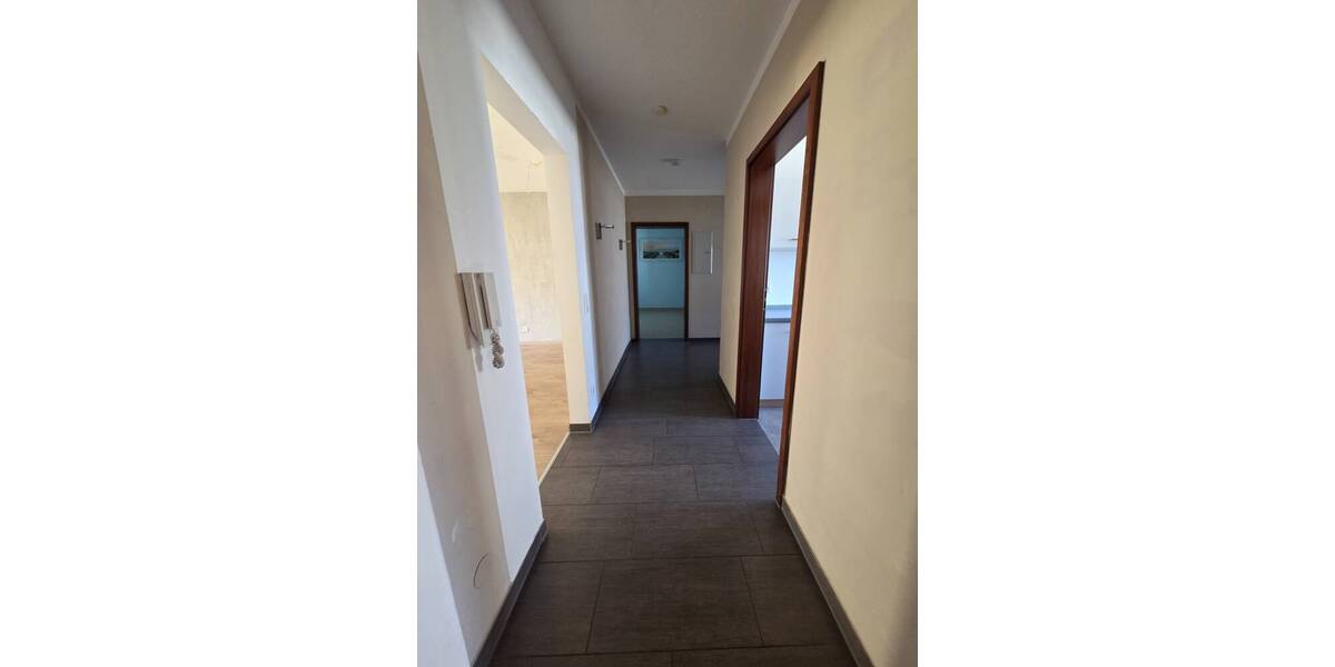 Etagenwohnung Nürnberg Katzwang - 4 Zimmer, 98 m&sup2;, 315.000&euro; | Angebot:26392047