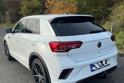 VW T-Roc 108.500 km 23.490 € Fürth 90765