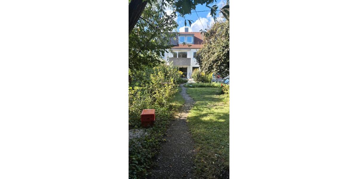 Reihenhaus Erlangen Bruck - 6 Zimmer, 160 m&sup2;, 2.490&euro; | Angebot:27614222
