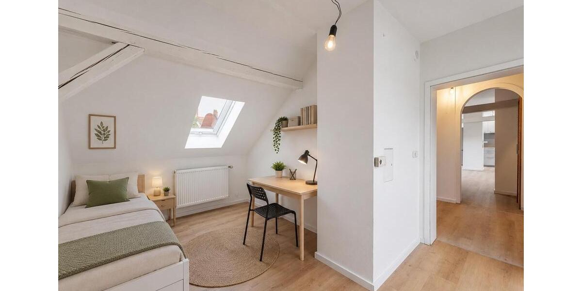 Dachgeschoßwohnung Nürnberg Eberhardshof - 3 Zimmer, 80 m&sup2;, 1.100&euro; | Angebot:26594115