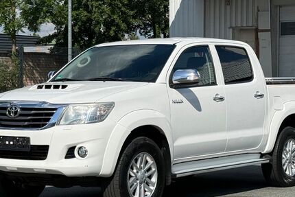 Toyota Hilux 178.000 km 15.990 &euro; Nürnberg 90441