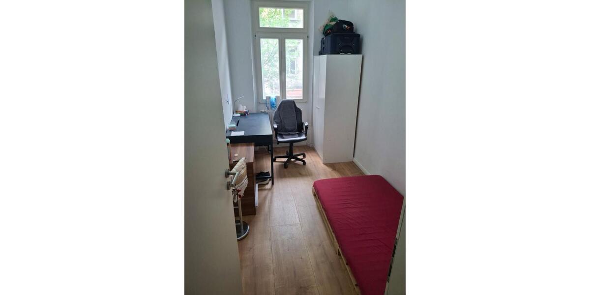 Etagenwohnung Nürnberg Sankt Leonhard - 4 Zimmer, 12 m&sup2;, 410&euro; | Angebot:25725514