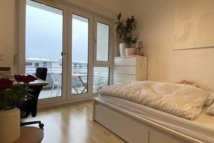 Helle 1-Zimmer-Wohnung mit Balkon, EBK und TG-Stellplatz 1 zimmer