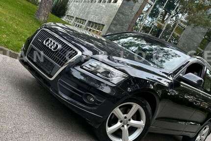 Audi Q5 180.000 km 12.900 € Nürnberg 90431