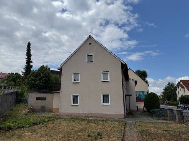 Mehrfamilienhaus, Wohnhaus Roßtal - 5 Zimmer, 152 m&sup2;, 580.000&euro; | Angebot:25686642