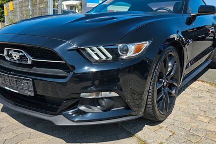 Ford Mustang 136.676 km 24.999 &euro; Schwaig 90571