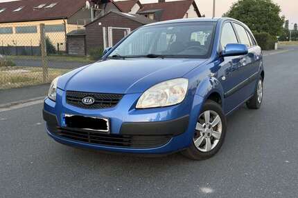 Kia Rio 143.000 km 1.900 &euro; Erlangen 91058