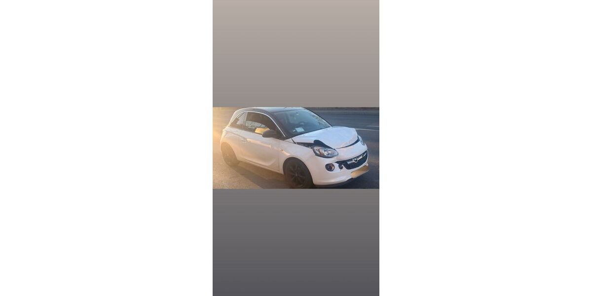 Opel Adam 132.000 km 2.550 &euro; Nürnberg 90449