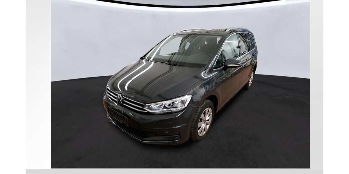 VW Touran 42.695 km 25.690 &euro; Fürth 90763