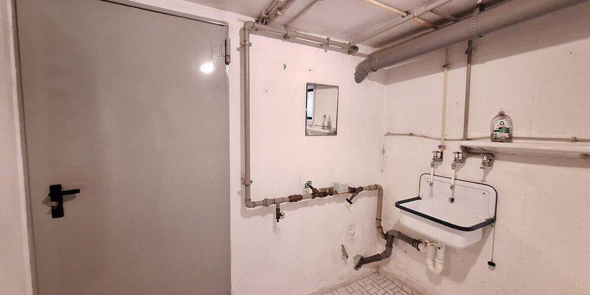 Perfekt für die Familie: Reihenmittelhaus in guter und ruhiger Lage mit Garten und Garage 3 zimmer