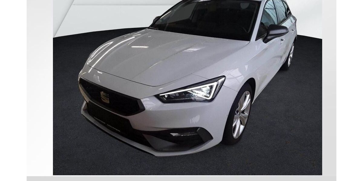 Seat Leon 14.700 km 27.880 &euro; Fürth 90763