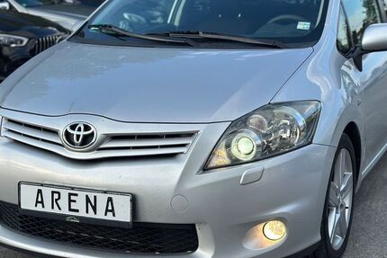 Toyota Auris 299.990 km 4.799 € Nürnberg 90431