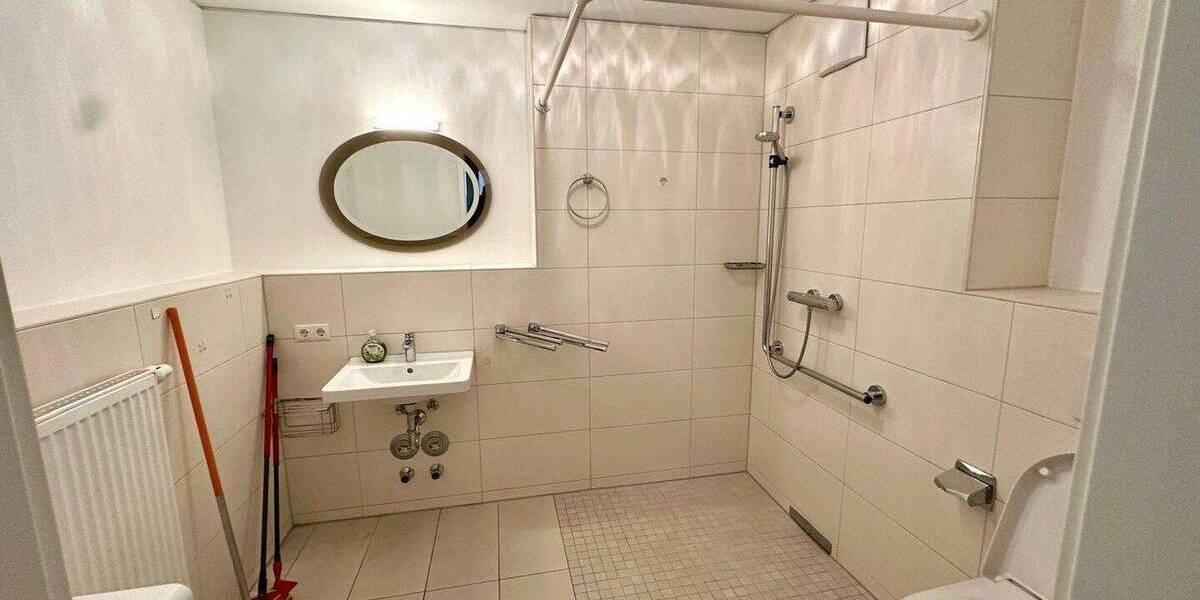 Etagenwohnung Nürnberg Steinbühl - 2 Zimmer, 68 m&sup2;, 1.050&euro; | Angebot:26883468