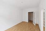 Nordstadt & mit Balkon! Freie und helle 3,5-Zimmer-Wohnung im 3.OG, neue Böden & Bad! Ruhige und zentrale Lage