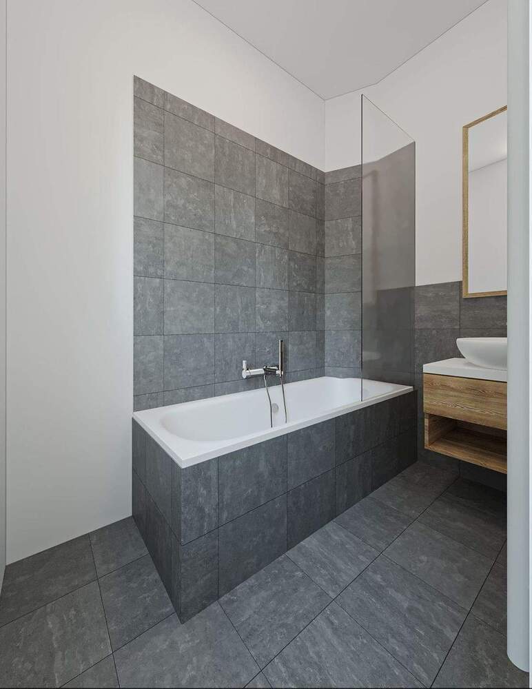 Nordstadt & mit Balkon! Freie und helle 3,5-Zimmer-Wohnung im 3.OG, neue Böden & Bad! Ruhige und zentrale Lage
