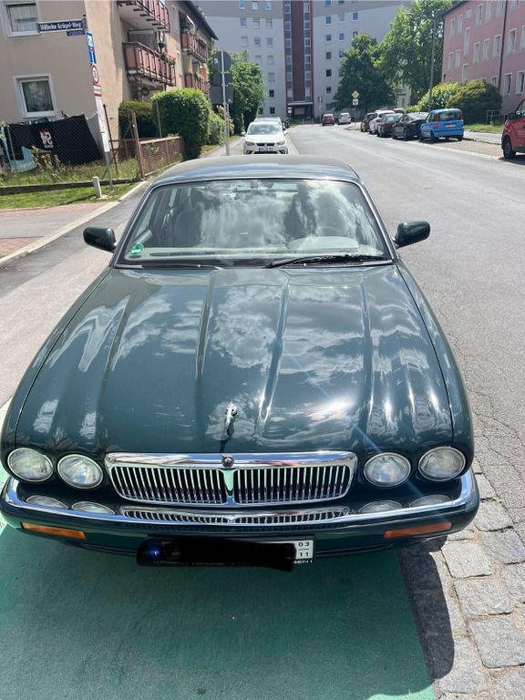 XJ