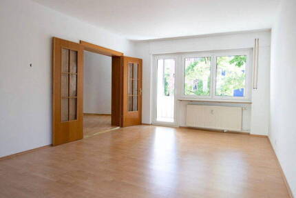 VON PRIVAT: MODERNE 3,5 ZI. ETW (1.OG), 3 BALKONE, TAGESLICHTBAD 3 zimmer