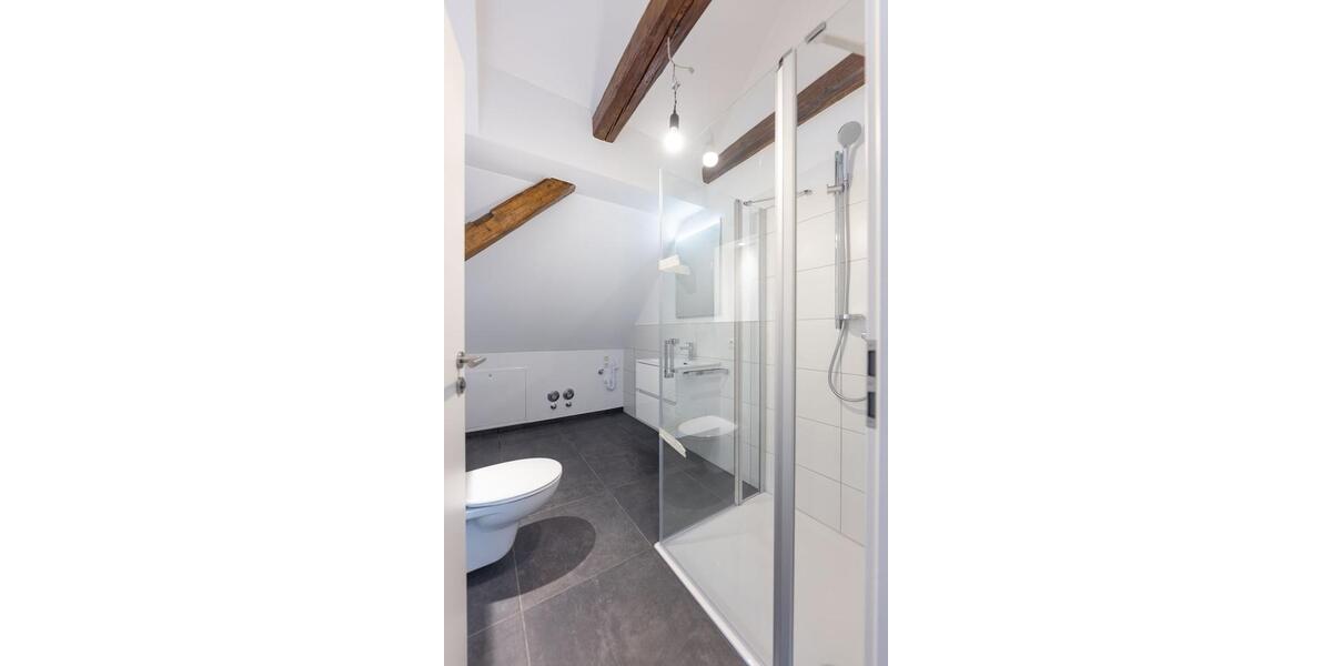 Dachgeschoßwohnung Nürnberg Almoshof - 2 Zimmer, 47 m&sup2;, 700&euro; | Angebot:25641043