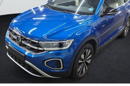VW T-Roc 8.976 km 27.304 &euro; Nürnberg 90411