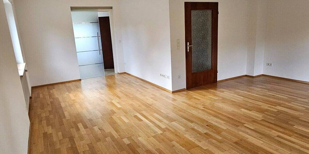 Doppelhaushälfte Nürnberg Ziegelstein - 5 Zimmer, 160 m&sup2;, 1.820&euro; | Angebot:26917459