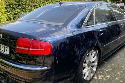Audi A8 315.000 km 10.000 &euro; Nürnberg 90471