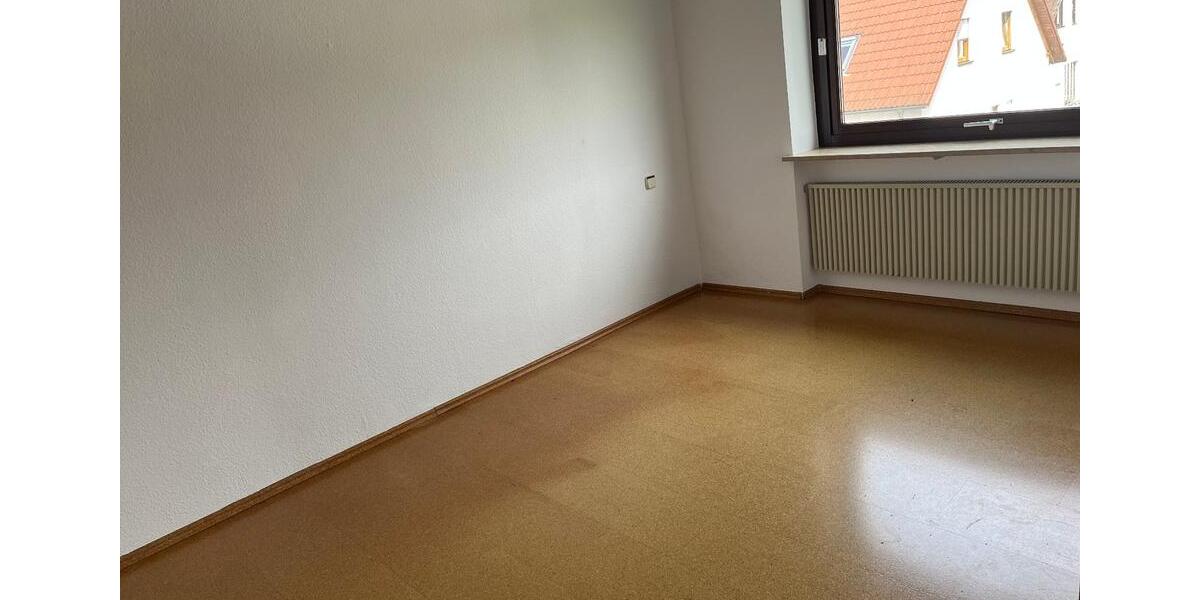 Etagenwohnung Forchheim - 4 Zimmer, 107 m&sup2;, 960&euro; | Angebot:26225321