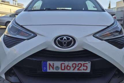 Toyota Aygo 133.000 km 5.999 &euro; Schwabach 91126