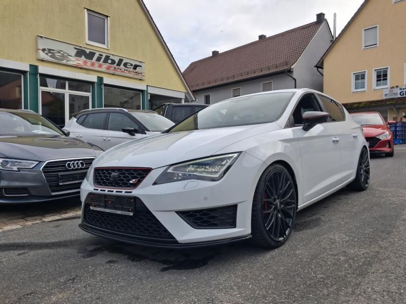 Seat Leon 154.354 km 14.980 € Lauterhofen 92283