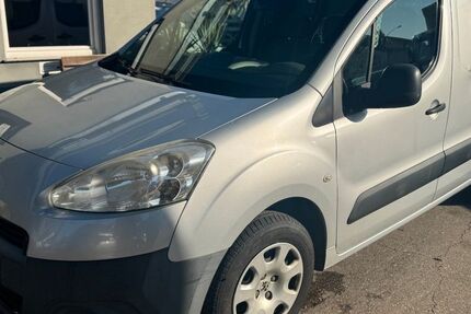 Peugeot Partner 265.000 km 3.150 € Nürnberg 90453