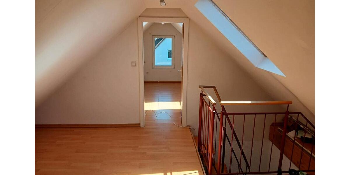 Maisonettenwohnung Nürnberg Schnepfenreuth - 4 Zimmer, 91 m&sup2;, 1.550&euro; | Angebot:26638676