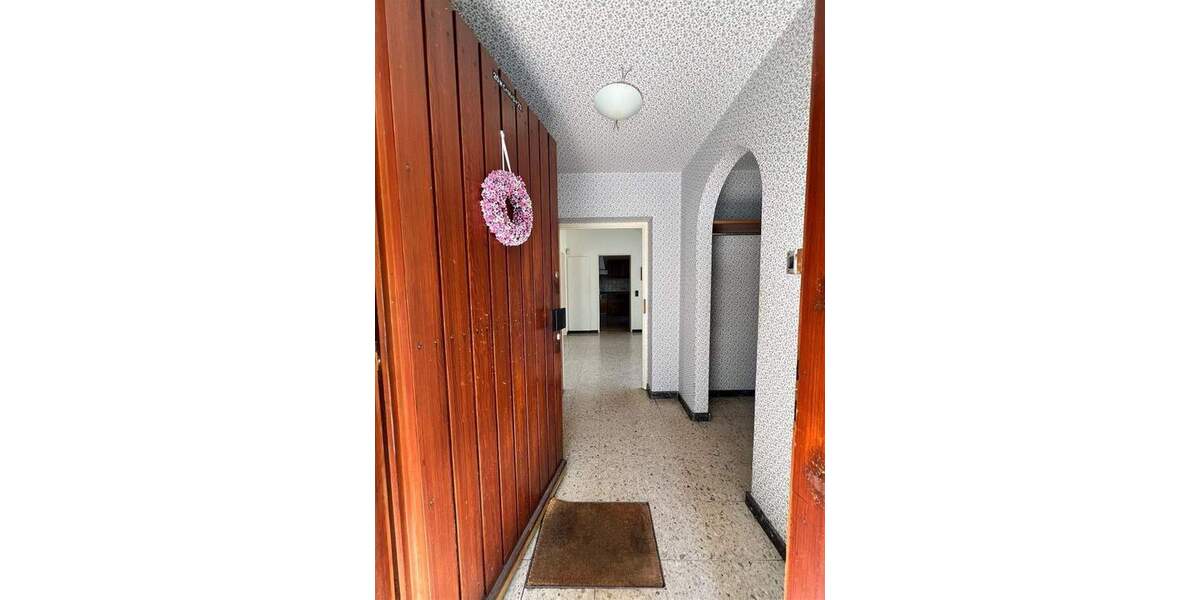 Grün + stadtnah! Nähe Rechenbergpark! Gepflegte DHH, idyllischer Garten, Ausbaupotential + Garage! 6 zimmer