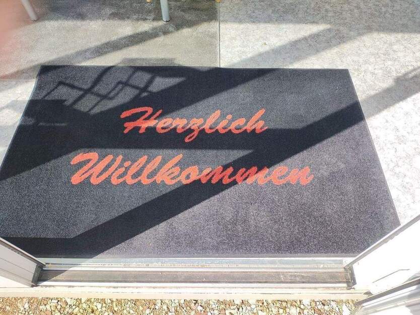 Verkaufsstart - Sonnige Gartenwohnung, Süd-Terrasse, Bad mit Tageslicht, KfW 40 QNG 4 zimmer