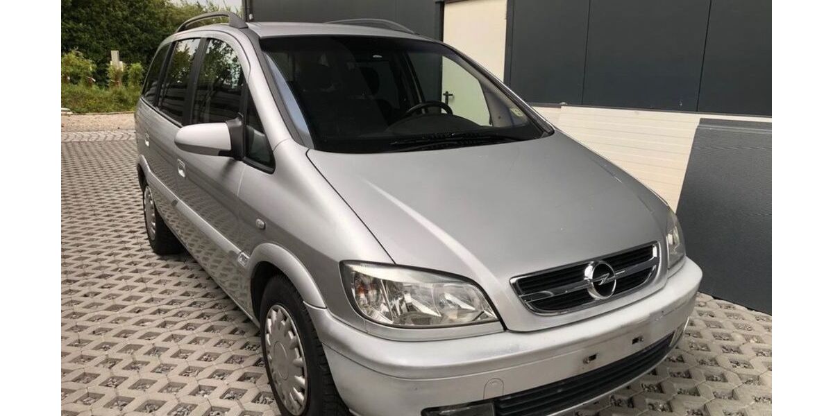 Opel Zafira 180.000 km 2.100 &euro; Nurnberg 90468