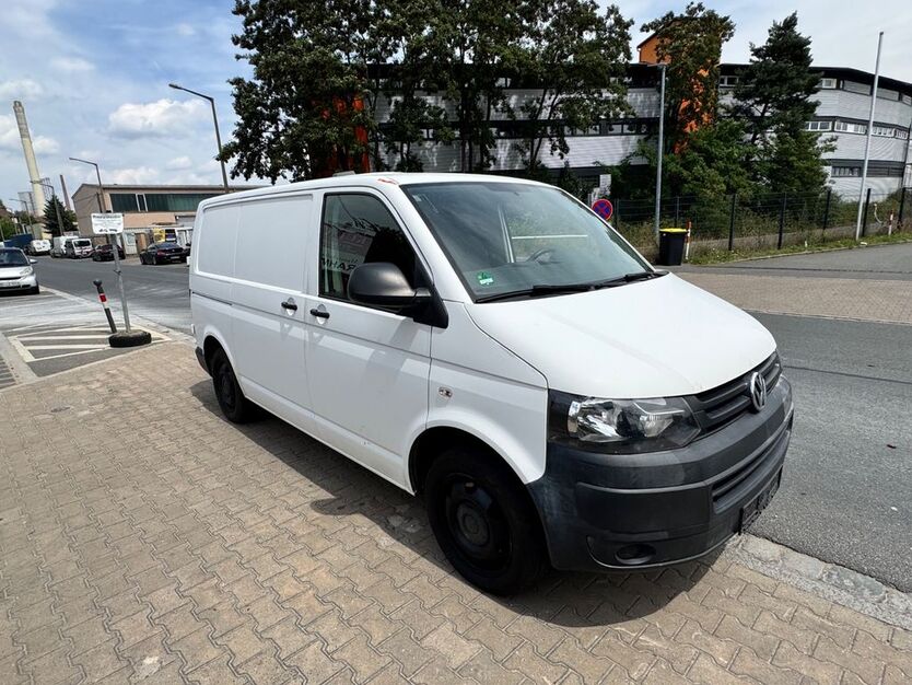 VW T5 Transporter 230.000 km 5.400 € Zirndorf 90513