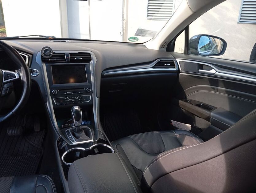 Ford Mondeo 145.000 km 12.800 € Fürth 90763