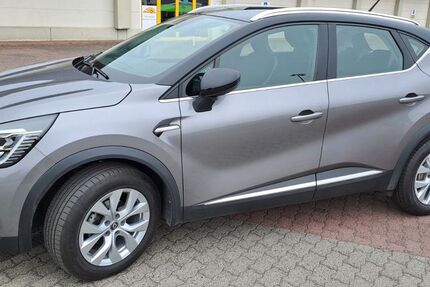 Renault Captur 12.800 km 17.600 € Erlangen 91052