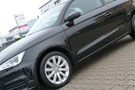 Audi A1 74.000 km 14.490 &euro; Fürth 90763