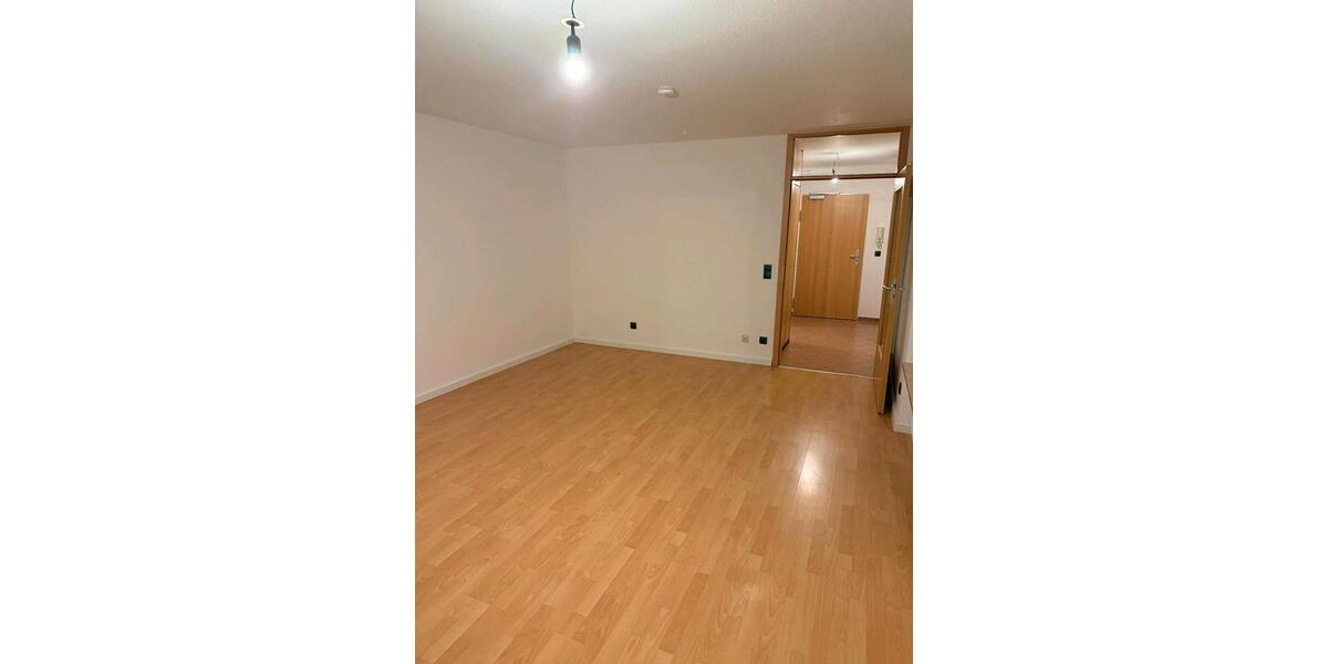 Helle 2-Zimmer Wohnung mit Balkon und EBK in Hohe Marter 2 zimmer