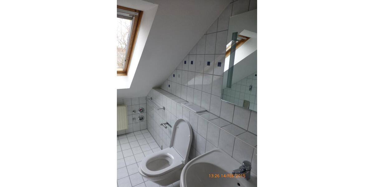 Dachgeschoßwohnung Nürnberg Herrnhütte - 2 Zimmer, 80 m&sup2;, 1.015&euro; | Angebot:27540103