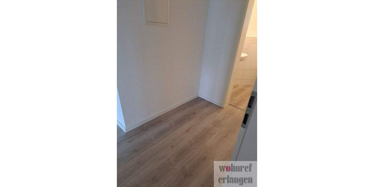 Etagenwohnung Erlangen Innenstadt - 4 Zimmer, 99 m&sup2;, 1.790&euro; | Angebot:25674770