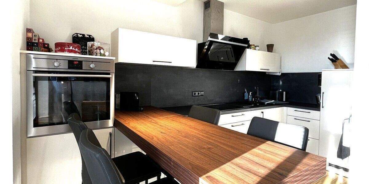 Traumhafte 2-Zimmer-Wohnung mit top Ausstattung und Ausblick in Fürth 2 zimmer