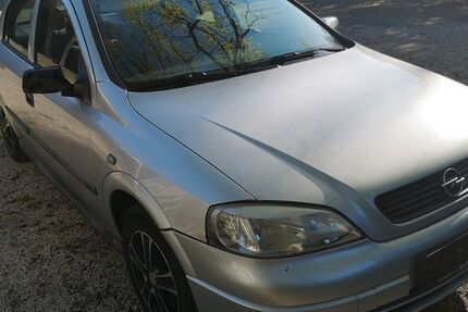 Opel Astra 57.000 km 1.990 &euro; Nürnberg 90482