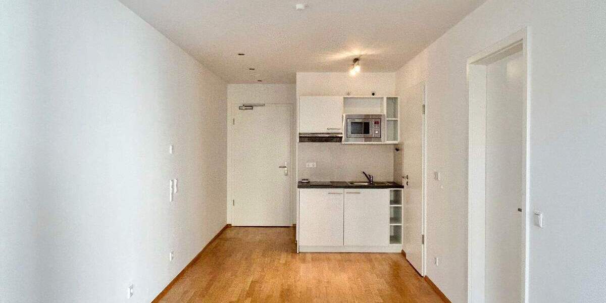 Etagenwohnung Nürnberg Glockenhof - 2 Zimmer, 45 m&sup2;, 640&euro; | Angebot:26703153