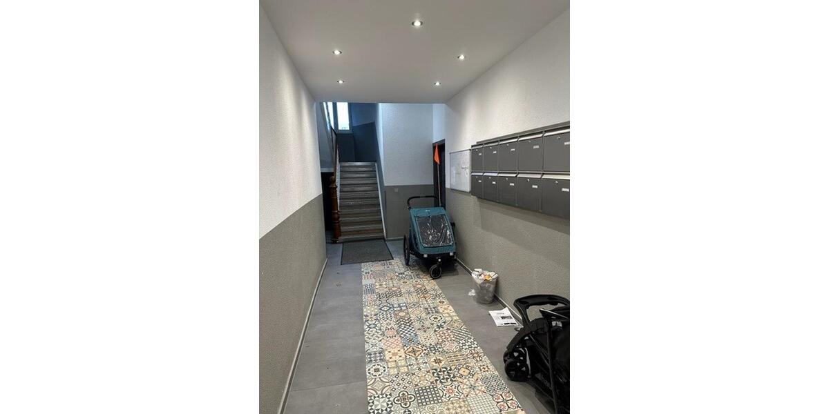 Wunderschön renovierte 2 ZW plus Wohnküche und Bad in Fürth - Höfener Str. 18 inkl. EBK 2 zimmer