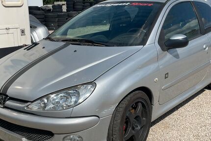 Peugeot 206 170.000 km 800 &euro; Nürnberg 90427