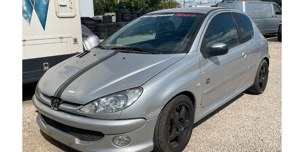 Peugeot 206 170.000 km 800 &euro; Nürnberg 90427